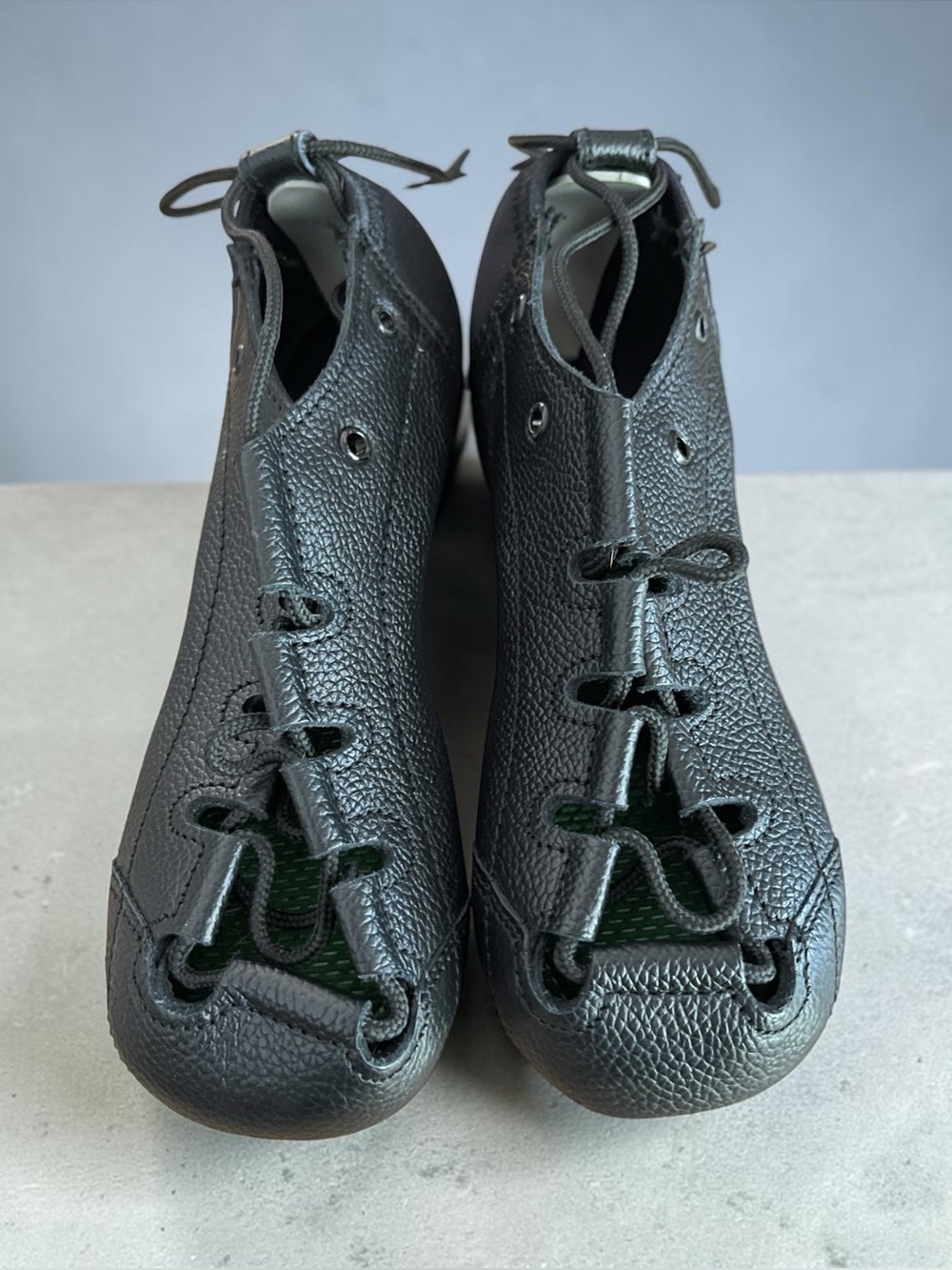 USED: Rutherford Hullachan Hugs (H5) worn once Size 3M